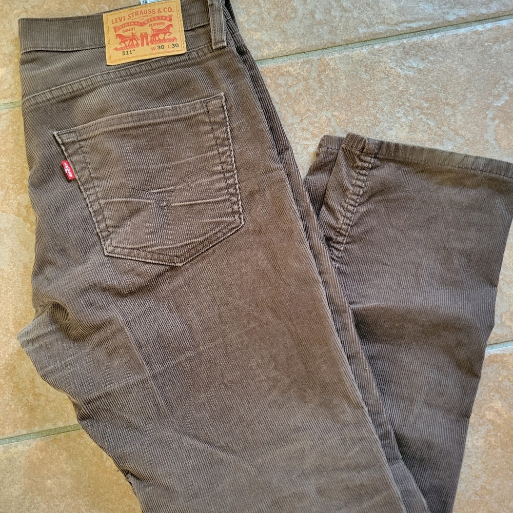 Levi's Classic Brown Corduroy Trousers